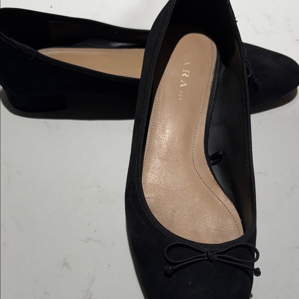 Zara Black Suede Ballet Flats with Bow
